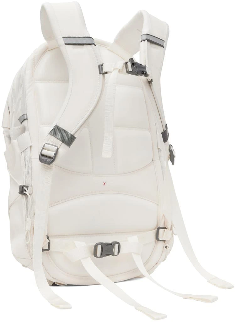 商品The North Face|Off-White Borealis Backpack,价格¥895,第3张图片详细描述