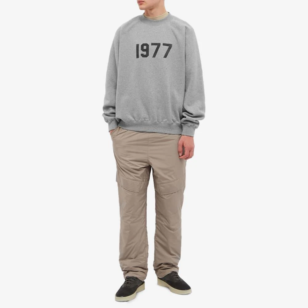 商品Essentials|Fear of God ESSENTIALS 1977 Crew Neck Sweat - Dark Oatmeal,价格¥841,第4张图片详细描述