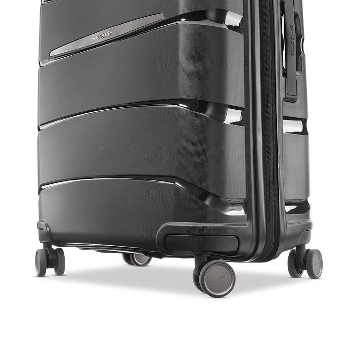 Outline Pro Medium Spinner Suitcase 商品