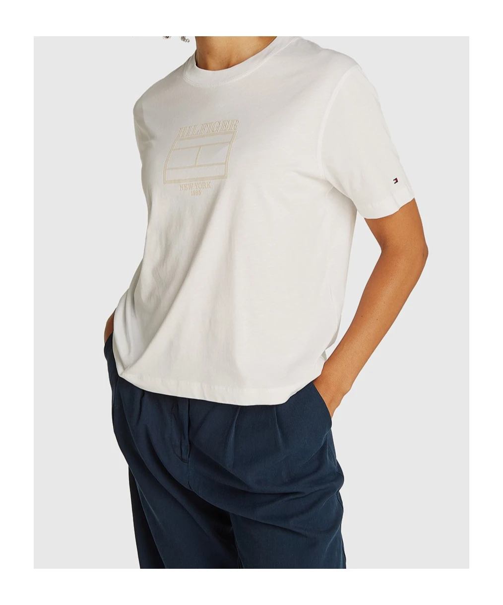 商品Tommy Hilfiger|Tommy Hilfiger 女士T恤 WW0WW45525YCF 白色,价格¥607,第6张图片详细描述