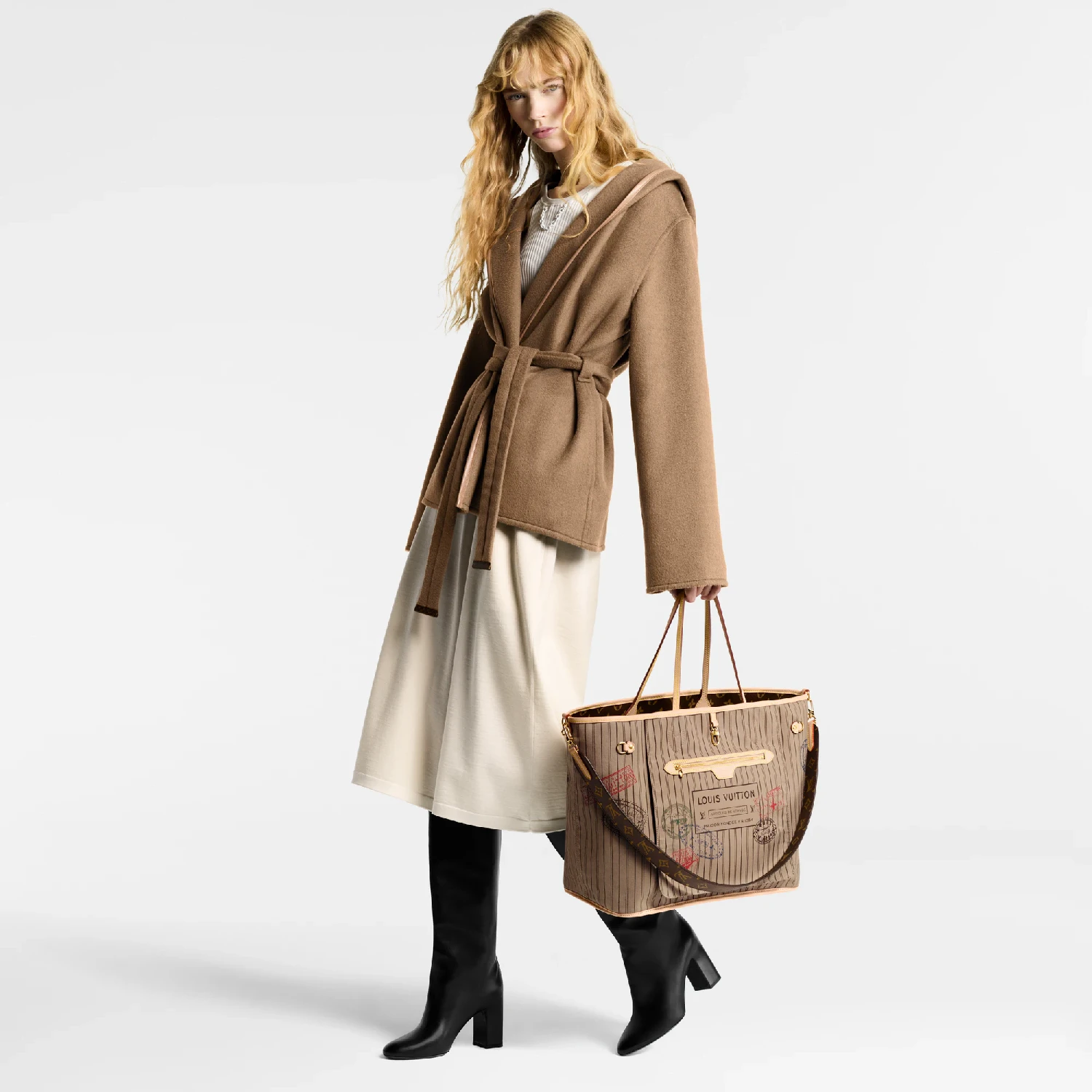 【预售】 LV路易威登 25春夏 女士 单肩包 NEVERFULL BANDOULIÈRE INSIDE OUT 大号手袋 M11948  商品
