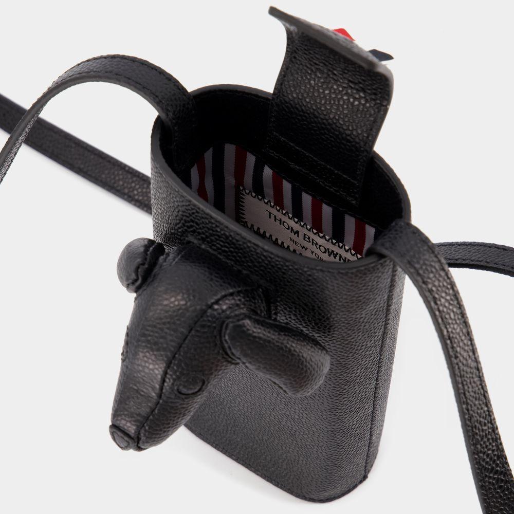 商品Thom Browne|Hector Phone Holder W/ Shoulder Strap In Pebble Grain Leather,价格¥12729,第6张图片详细描述