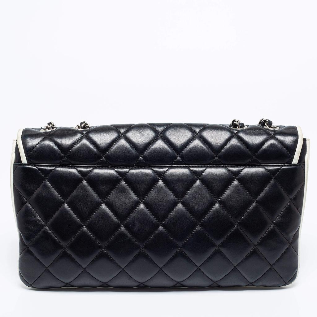 Chanel Black/White Quilted Leather Large Vintage Maxi Divine Cruise Classic Flap Bag商品第4张图片规格展示