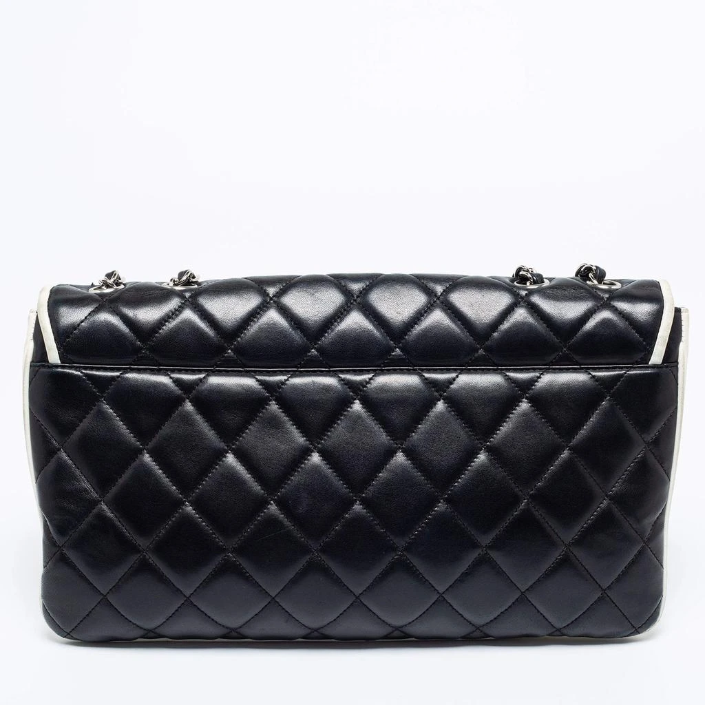 商品[二手商品] Chanel|Chanel Black/White Quilted Leather Large Vintage Maxi Divine Cruise Classic Flap Bag,价格¥10331,第4张图片详细描述