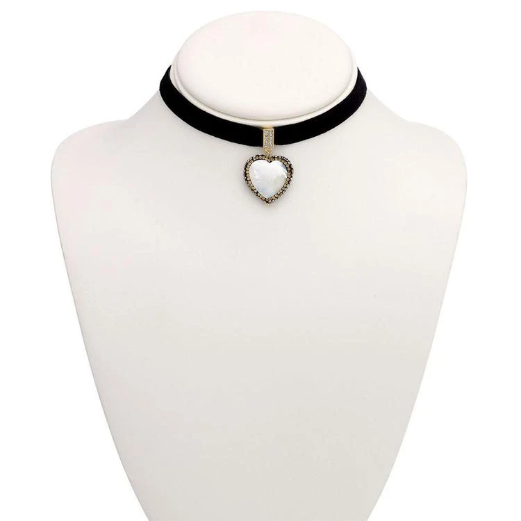 商品Paul & Pitü Naturally|Two-Tone Pavé & Imitation Pearl Heart Black Velvet Choker Necklace,价格¥463,第2张图片详细描述