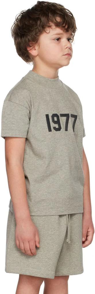 Fear of God ESSENTIALS Kids Grey '1977' T-Shirt 3