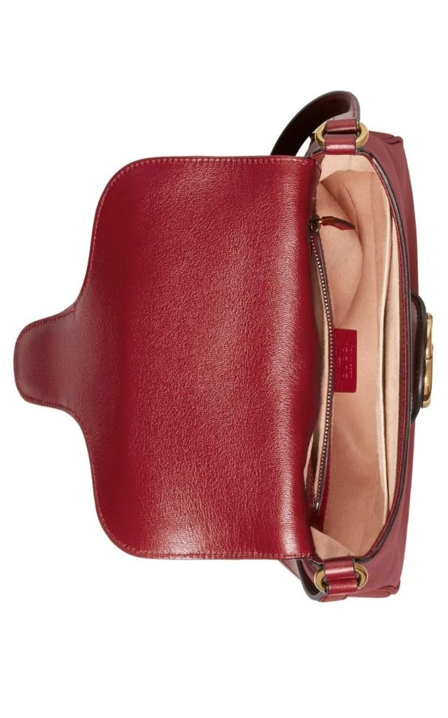 商品Gucci|Small Messenger with Double GG Bag in Red,价格¥19821,第5张图片详细描述