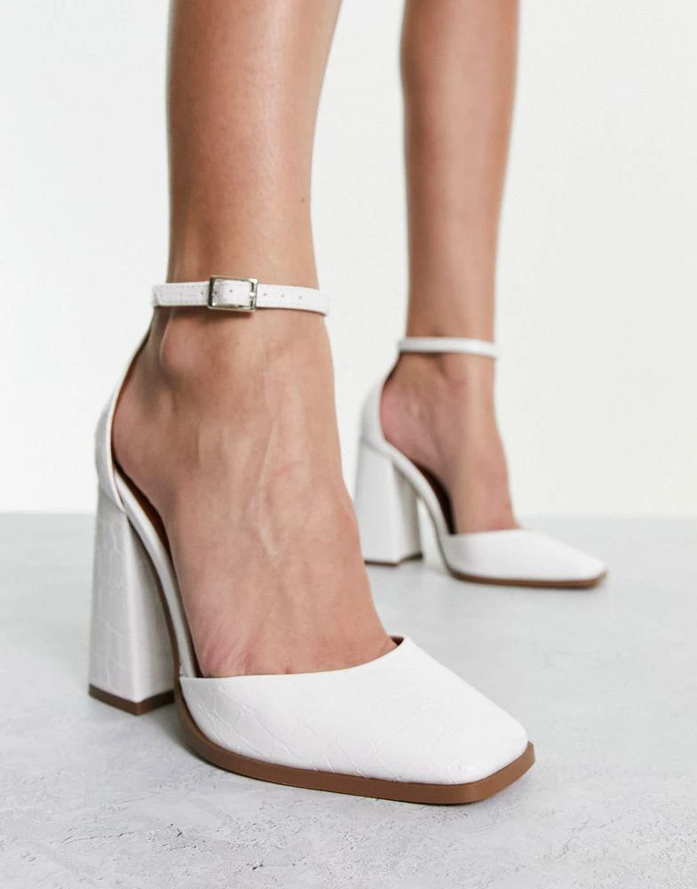 商品ASOS|ASOS DESIGN Pyra square toe block heeled shoes in white croc,价格¥235,第4张图片详细描述