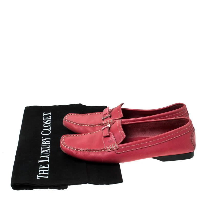Tod's Pink Leather Buckle Detail Slip On Loafers Size 37.5 商品