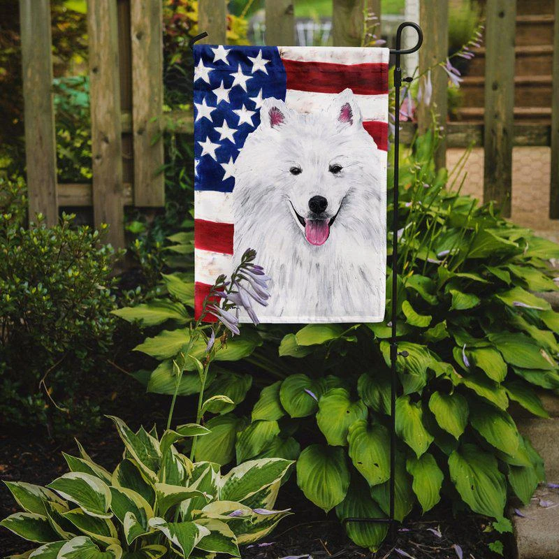 商品Caroline's Treasures|11 x 15 1/2 in. Polyester USA American Flag with American Eskimo Garden Flag 2-Sided 2-Ply,价格¥137,第2张图片详细描述