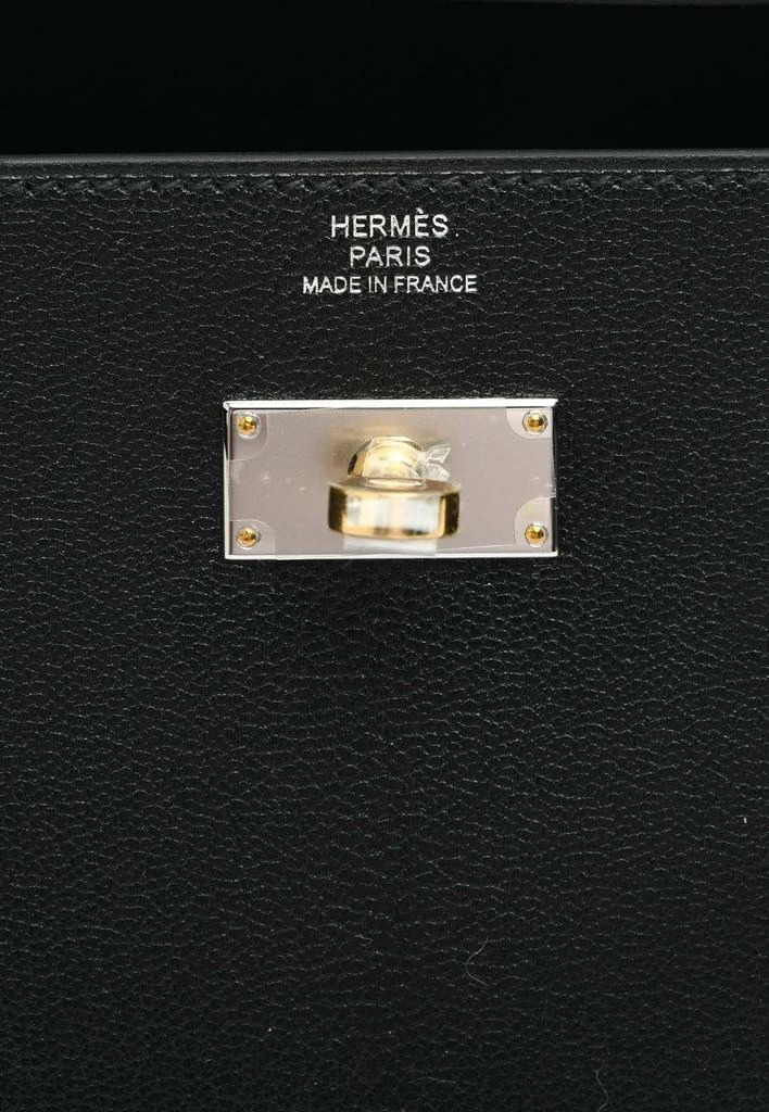 商品Hermes|Kelly To Go Wallet in Black Chamkila Leather in Electrum Hardware,价格¥79256,第5张图片详细描述