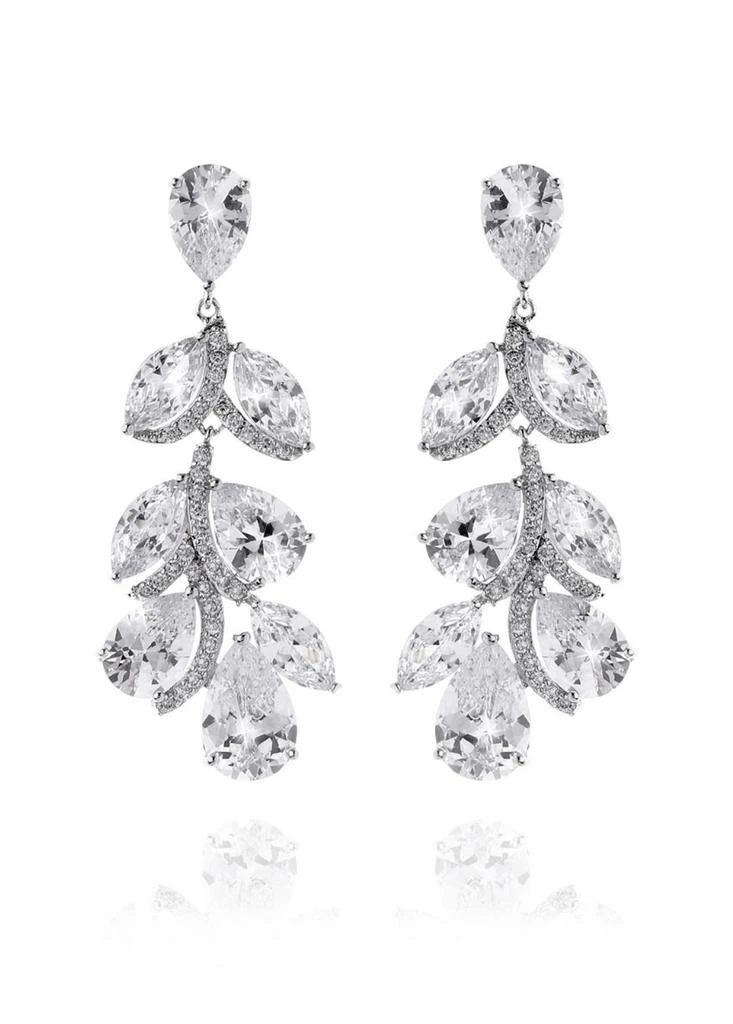 商品APPLES & FIGS|Silver tone cubic zirconia palace of flowers earrings,价格¥2049,第1张图片