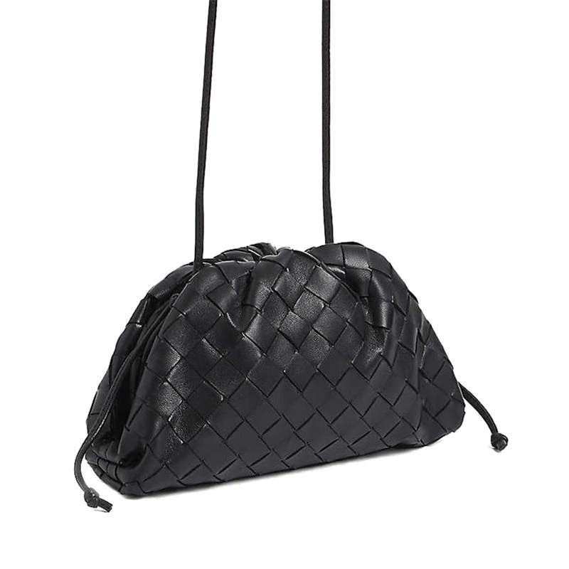 BOTTEGA VENETA 黑色女士斜挎包 585852-VCPP1-8803 商品