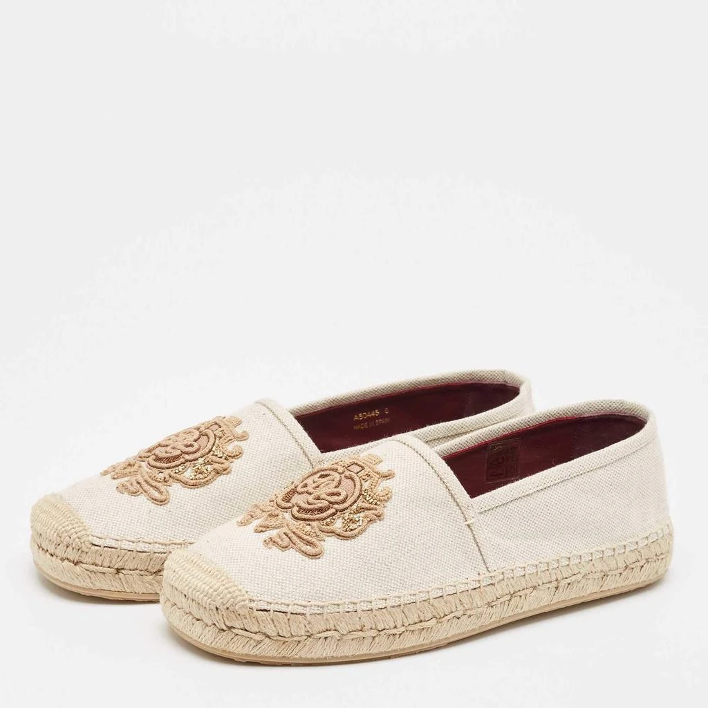 商品Dolce & Gabbana|Dolce & Gabbana Beige Canvas Embroidered Slip On Espadrilles Size 40,价格¥2142,第2张图片详细描述