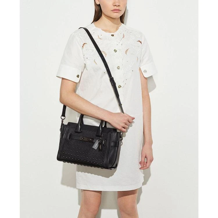 商品Coach|COACH
Swagger 27 铆钉手袋,价格¥1595,第3张图片详细描述