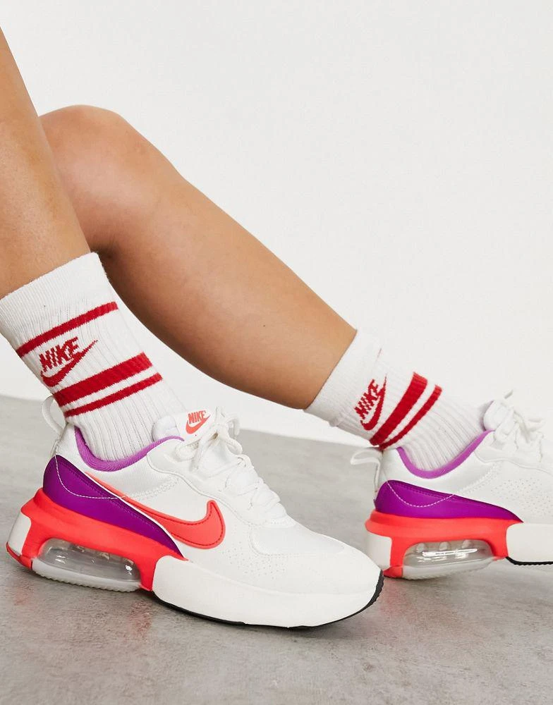 商品NIKE|Nike Air Max Verona Trainers in white,价格¥518,第1张图片