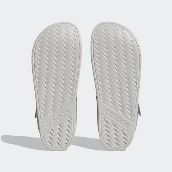 商品Adidas|Adilette Sandals,价格¥160,第3张图片详细描述