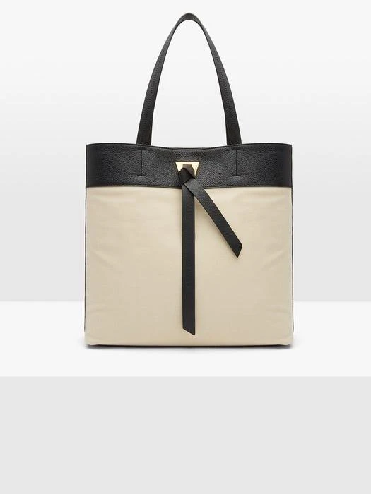 商品Coccinelle|Joy Canvas Middle Bag (3 Colors),价格¥2104,第2张图片详细描述