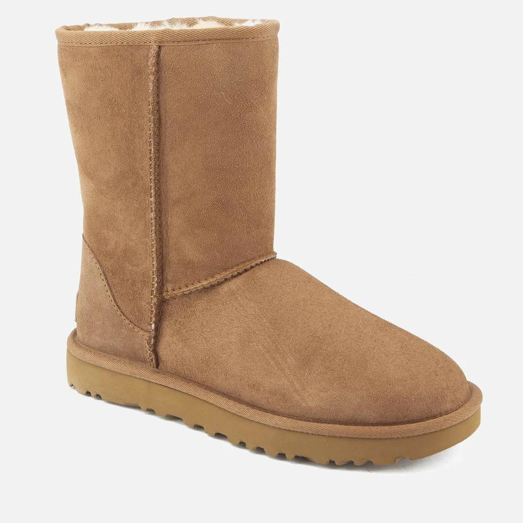 商品UGG|UGG Women's Classic Short II Sheepskin Boots - Chestnut,价格¥1031,第2张图片详细描述