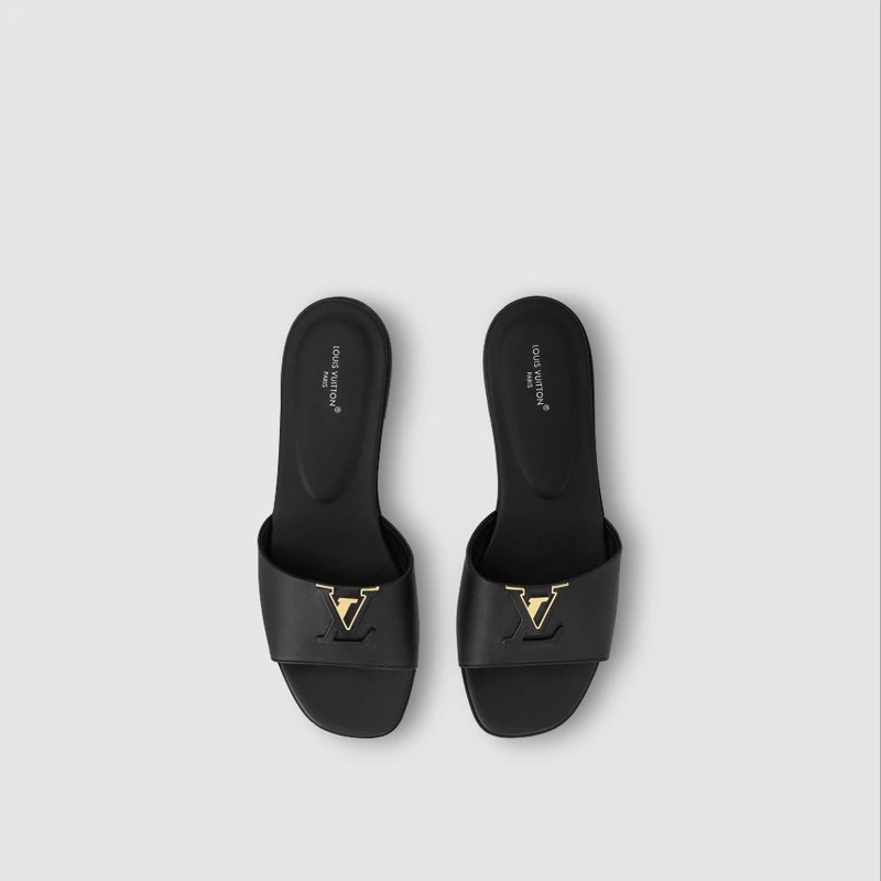 商品Louis Vuitton|【预售3-7天】LV/路易威登 女士黑色小牛皮平跟凉鞋,价格¥7143,第4张图片详细描述