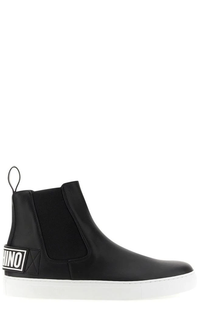 商品Moschino|Moschino Logo Embossed Ankle Boots,价格¥1963,第1张图片