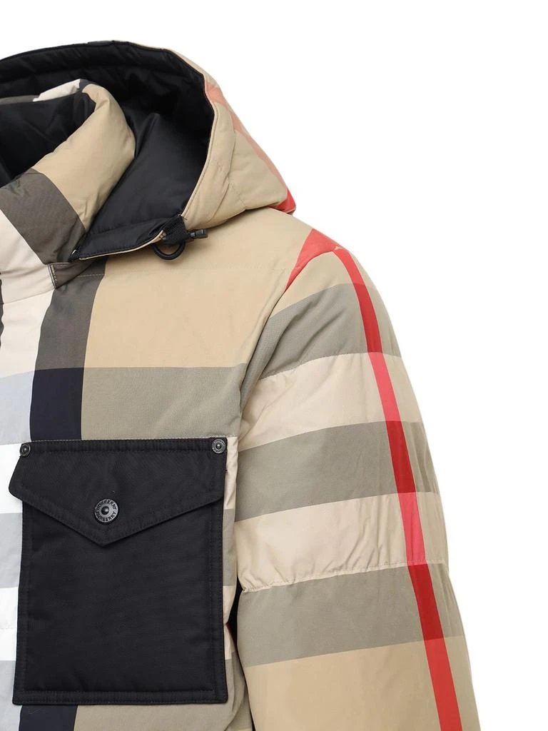 商品Burberry|Rutland Check Print Tech Down Jacket,价格¥14448,第4张图片详细描述