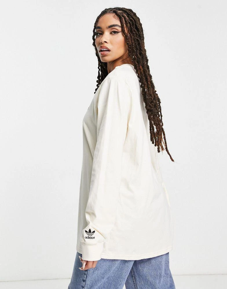 商品Adidas|adidas Originals graphic trefoil long sleeve t-shirt in off white,价格¥409,第2张图片详细描述