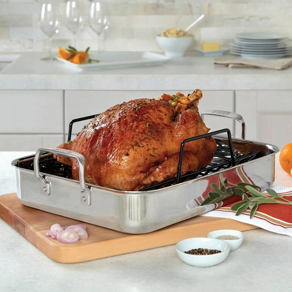 商品Viking|3-Ply Roasting Pan, 13-Inch x 16-Inch w/ Carving Set, Stainless,价格¥1897,第3张图片详细描述