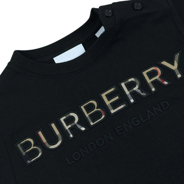 商品Burberry|Black Eugene Short Sleeve Baby T Shirt,价格¥858,第2张图片详细描述