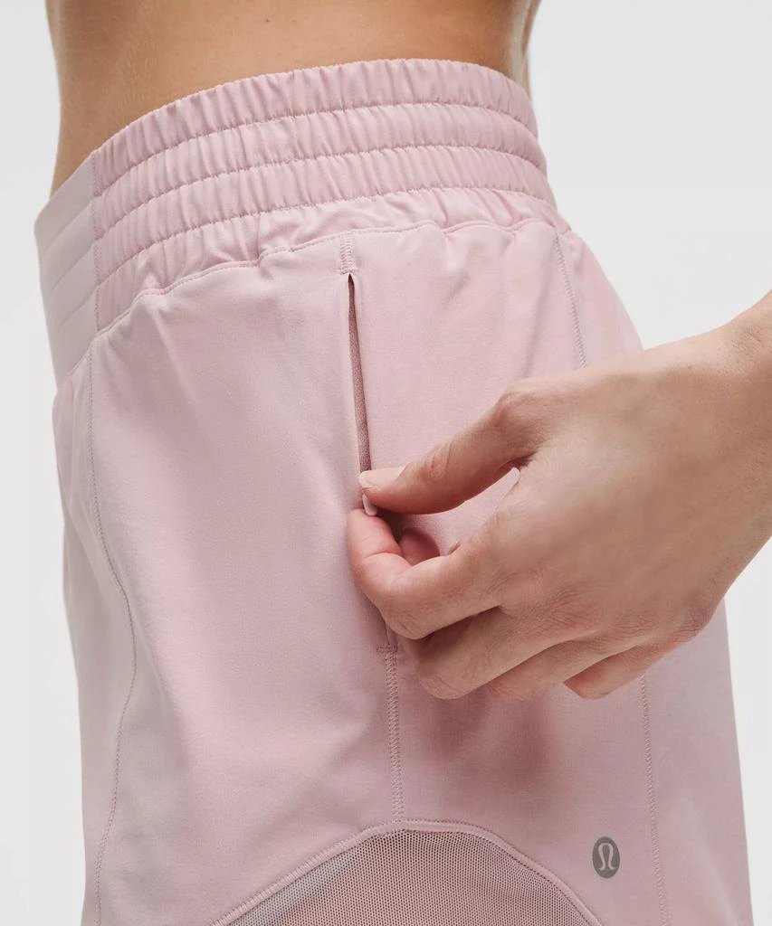 Hotty Hot High-Rise Lined Short 4" 商品