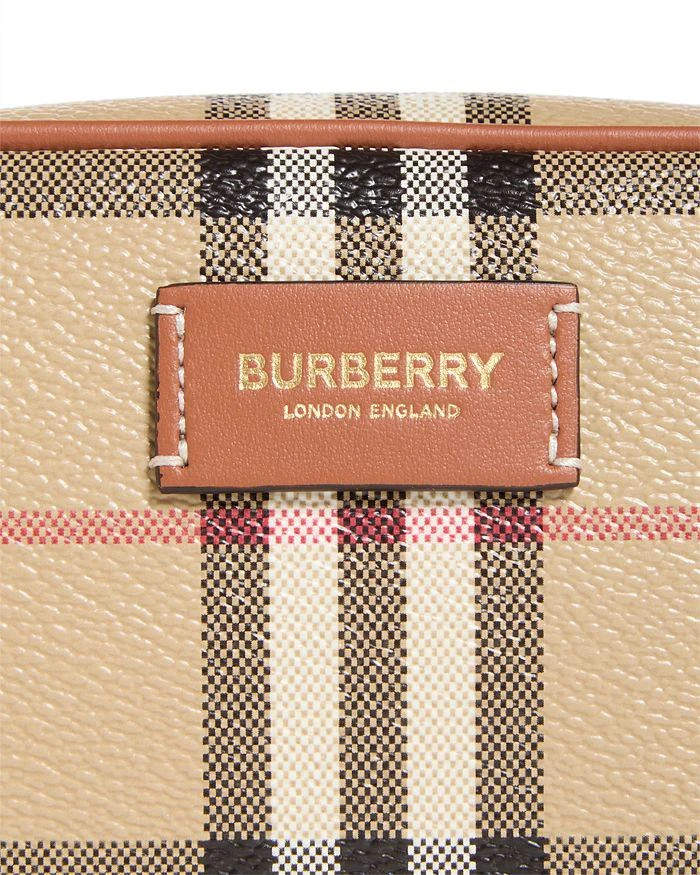 商品Burberry|Small Vintage Check Cosmetics Bag ,价格¥3065,第5张图片详细描述