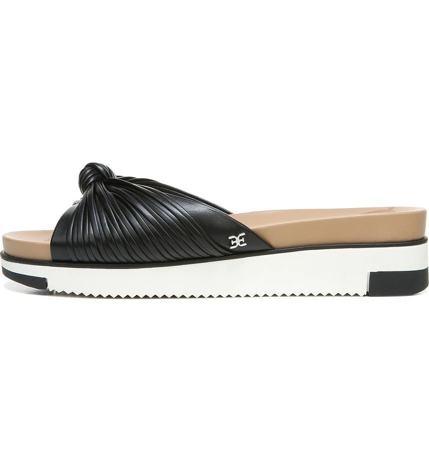 Heeled Adriel Sandal 商品