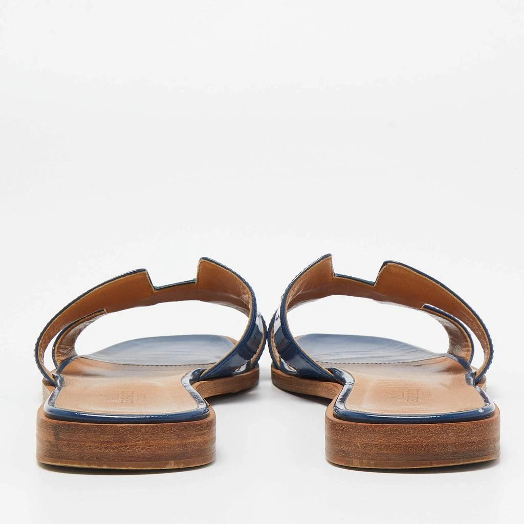 商品[二手商品] Hermes|Hermes Blue Patent Leather Oran Flat Slides Size 37,价格¥3045,第5张图片详细描述