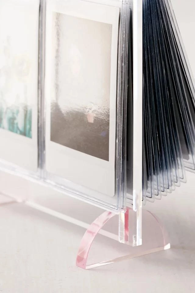 商品Urban Outfitters|Mini Instax Acrylic Album Photo Frame,价格¥120,第2张图片详细描述