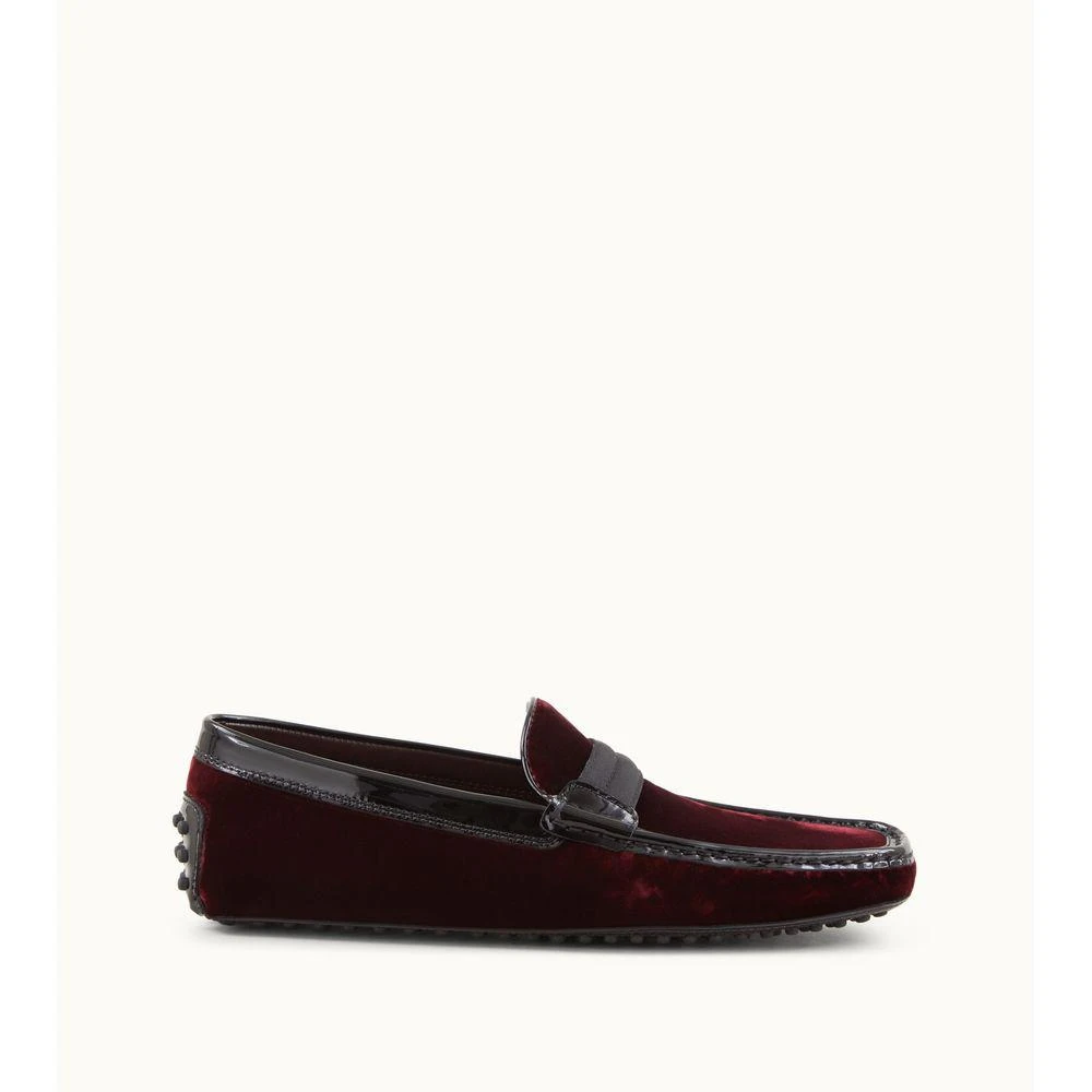 商品Tod's|Gommino Driving Shoes in Velvet,价格¥1272,第1张图片