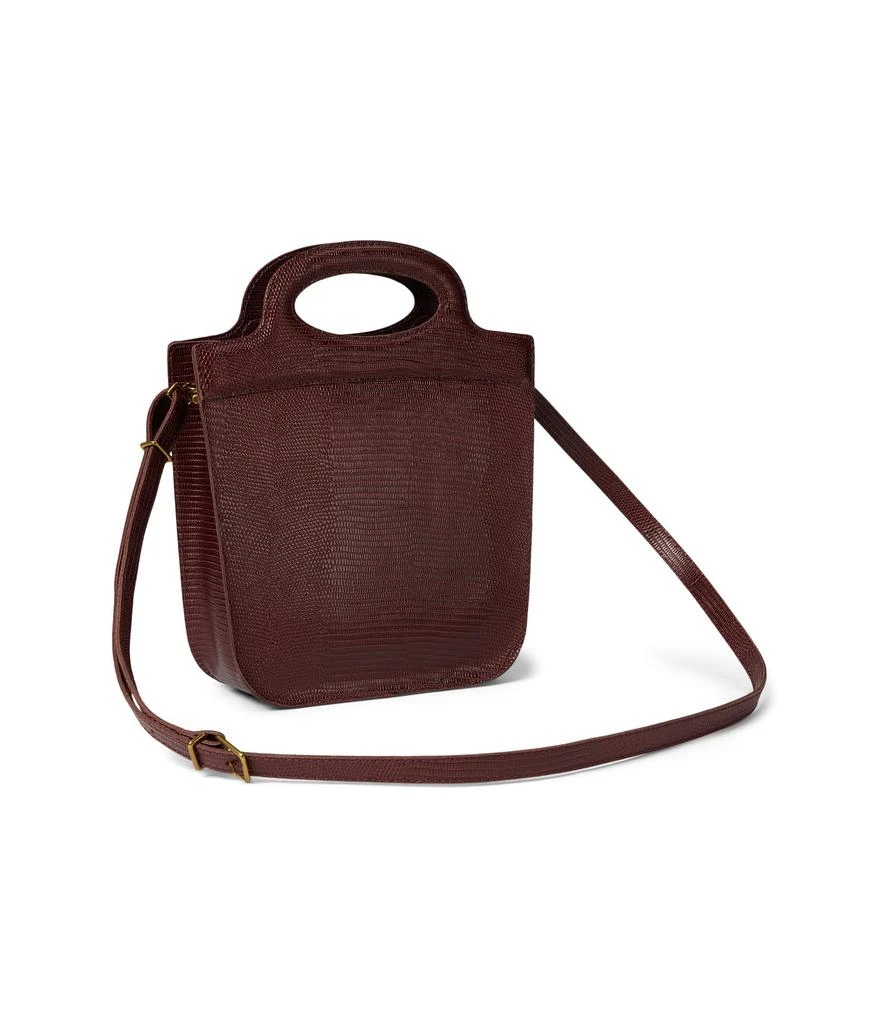 商品Madewell|The Toggle Crossbody Bag in Lizard-Stamped Leather,价格¥825,第2张图片详细描述