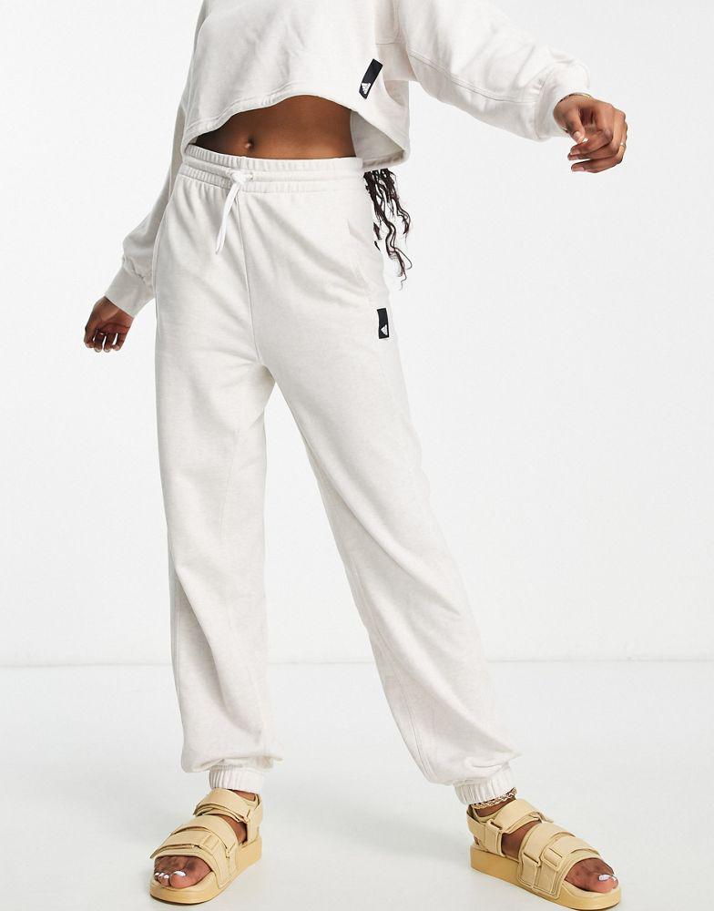 adidas Sportswear Botanical Dye joggers in off white商品第1张图片规格展示