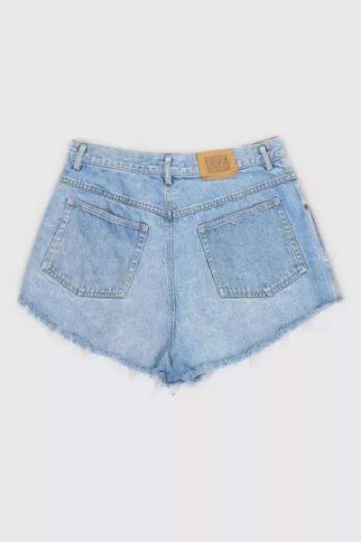 商品Urban Outfitters|Vintage 90s Lizwear Medium Wash Denim High Rise Shorts,价格¥492,第2张图片详细描述