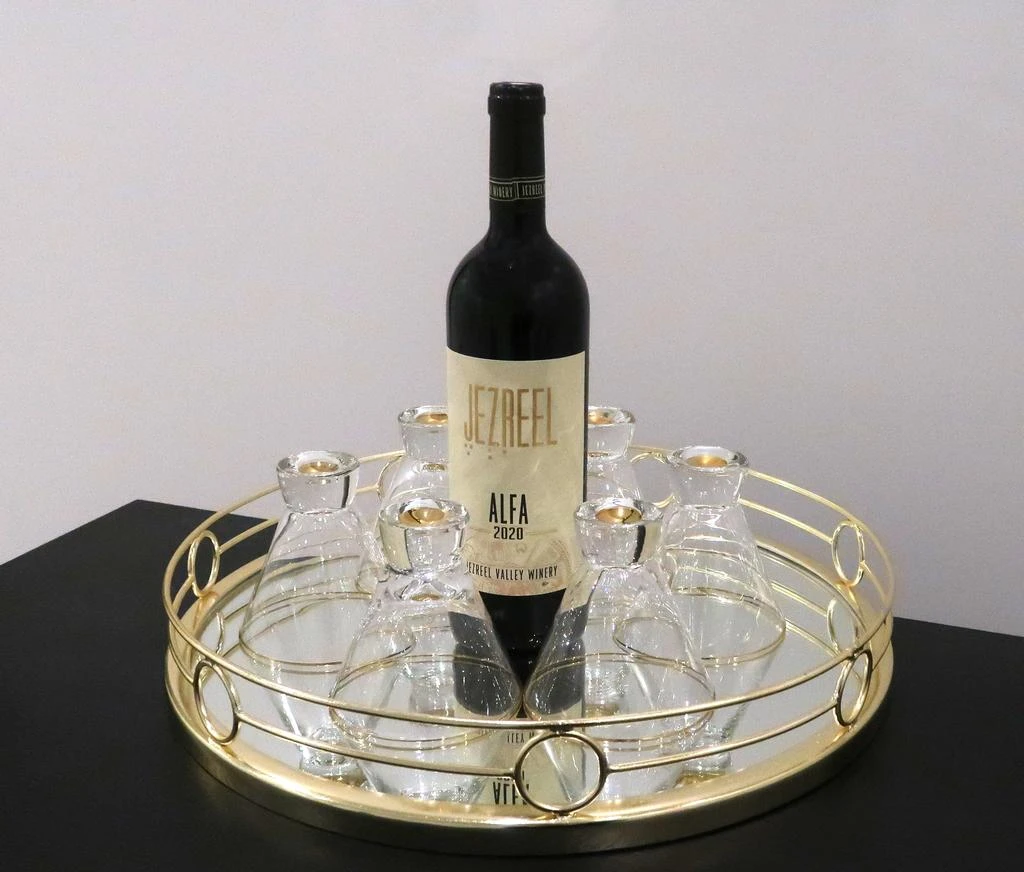 商品Classic Touch Decor|Round Mirror Tray Gold Design - 15.5"D,价格¥658,第4张图片详细描述
