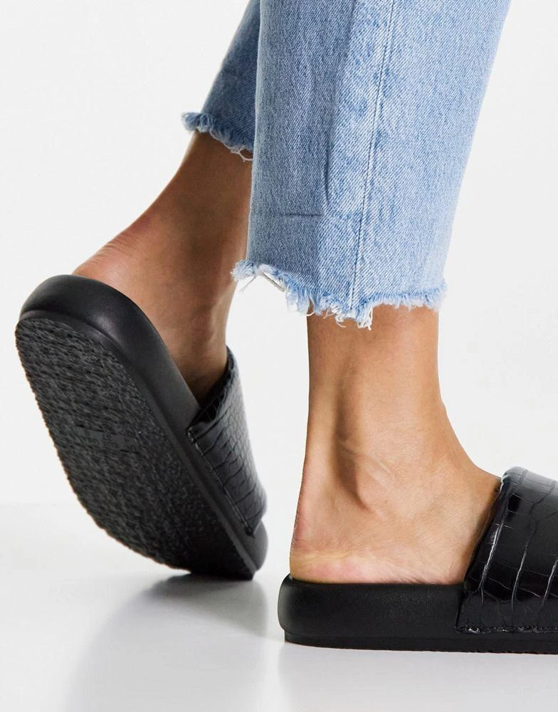 商品ASOS|ASOS DESIGN Finsbury padded vamp sliders in black croc,价格¥75,第3张图片详细描述