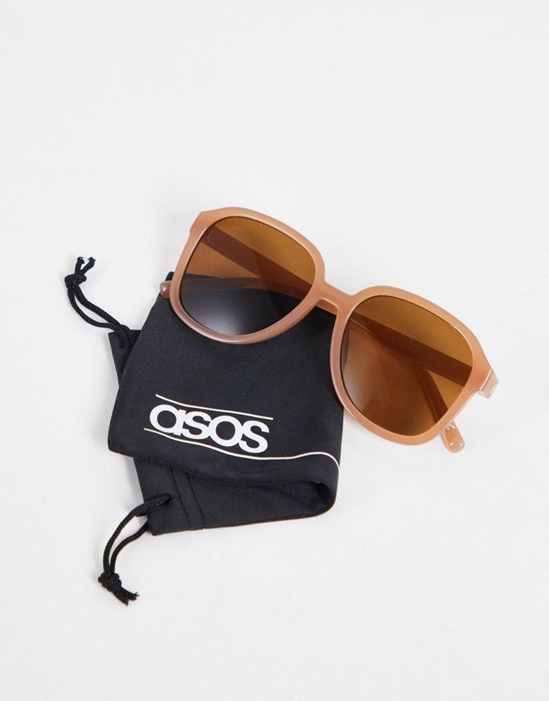 ASOS DESIGN oversized square sunglasses with brown lens in taupe - BROWN商品第4张图片规格展示