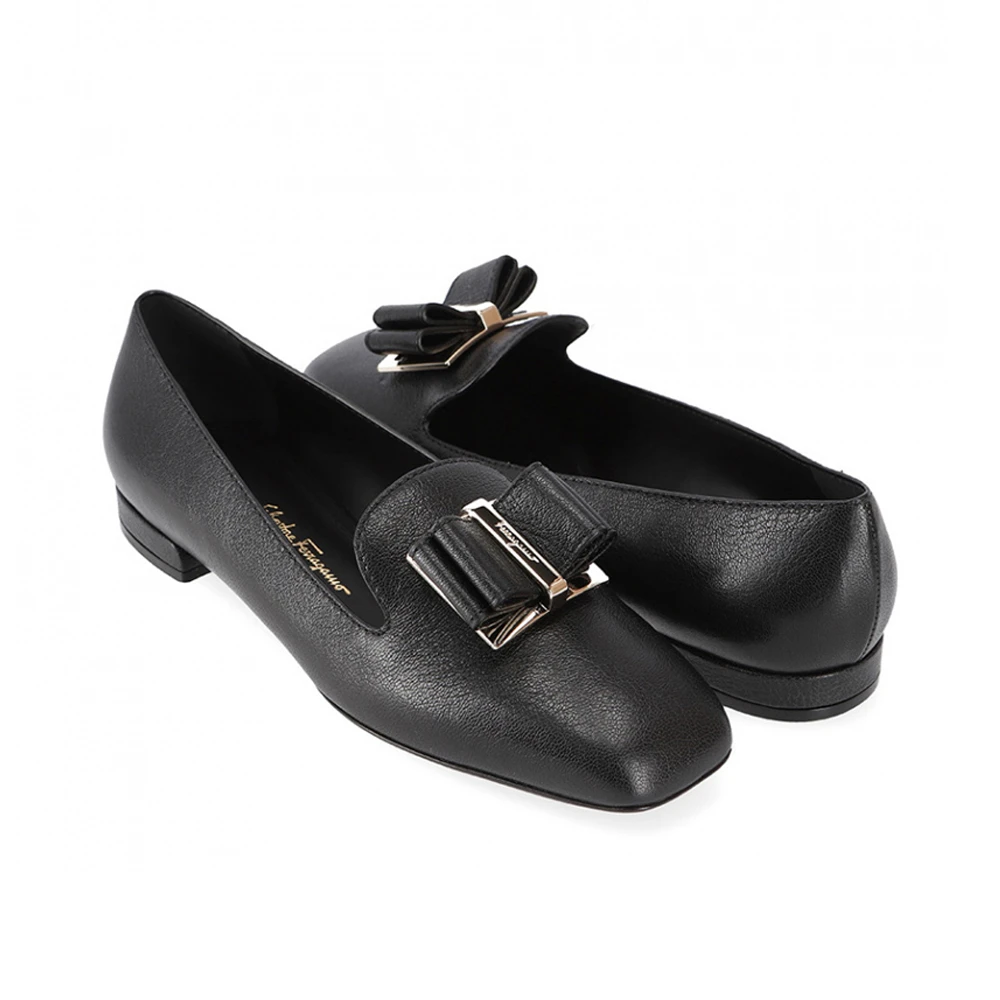 SALVATORE FERRAGAMO 女士黑色牛皮平底乐福鞋 01-R407-733751 商品