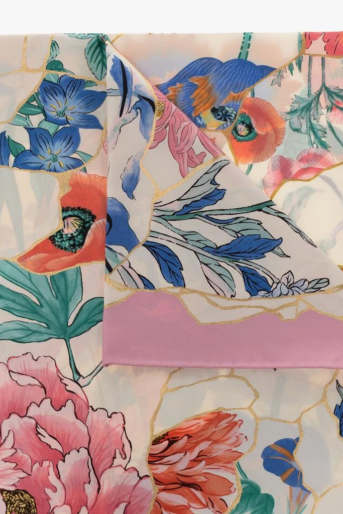 商品Salvatore Ferragamo|Salvatore Ferragamo Graphic Printed Scarf,价格¥2604,第2张图片详细描述