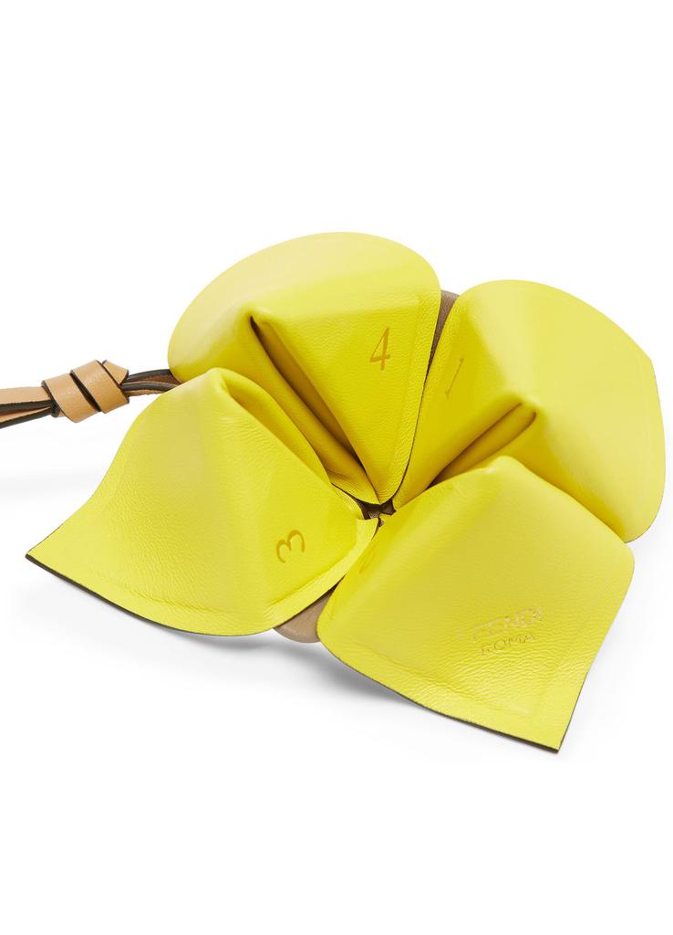 鑑定済み FENDI 大人のお洒落 チャーム 本革 Fortune Teller org.jpg
