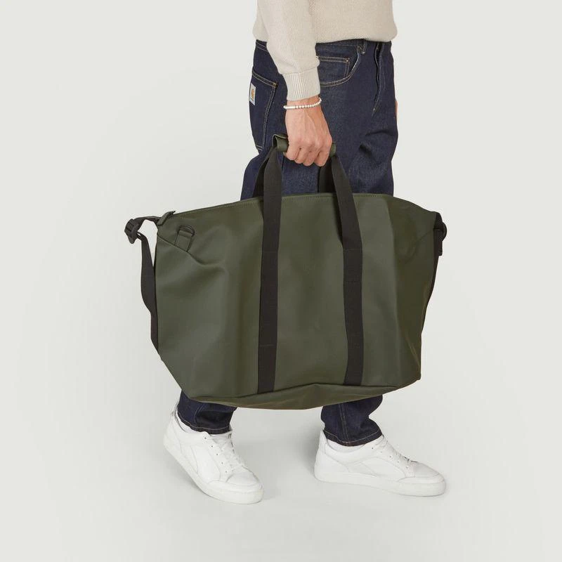 商品RAINS|Weekend bag in coated canvas Green Rains,价格¥582,第3张图片详细描述