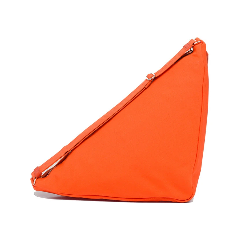 商品Prada|【预售3-7天】PRADA/普拉达 22春夏新款 Triangle系列 男士橘色织物徽标压印银扣拉链开合单肩斜挎手提三角包2VY007_010_F0049_V_OLO,价格¥12099,第4张图片详细描述