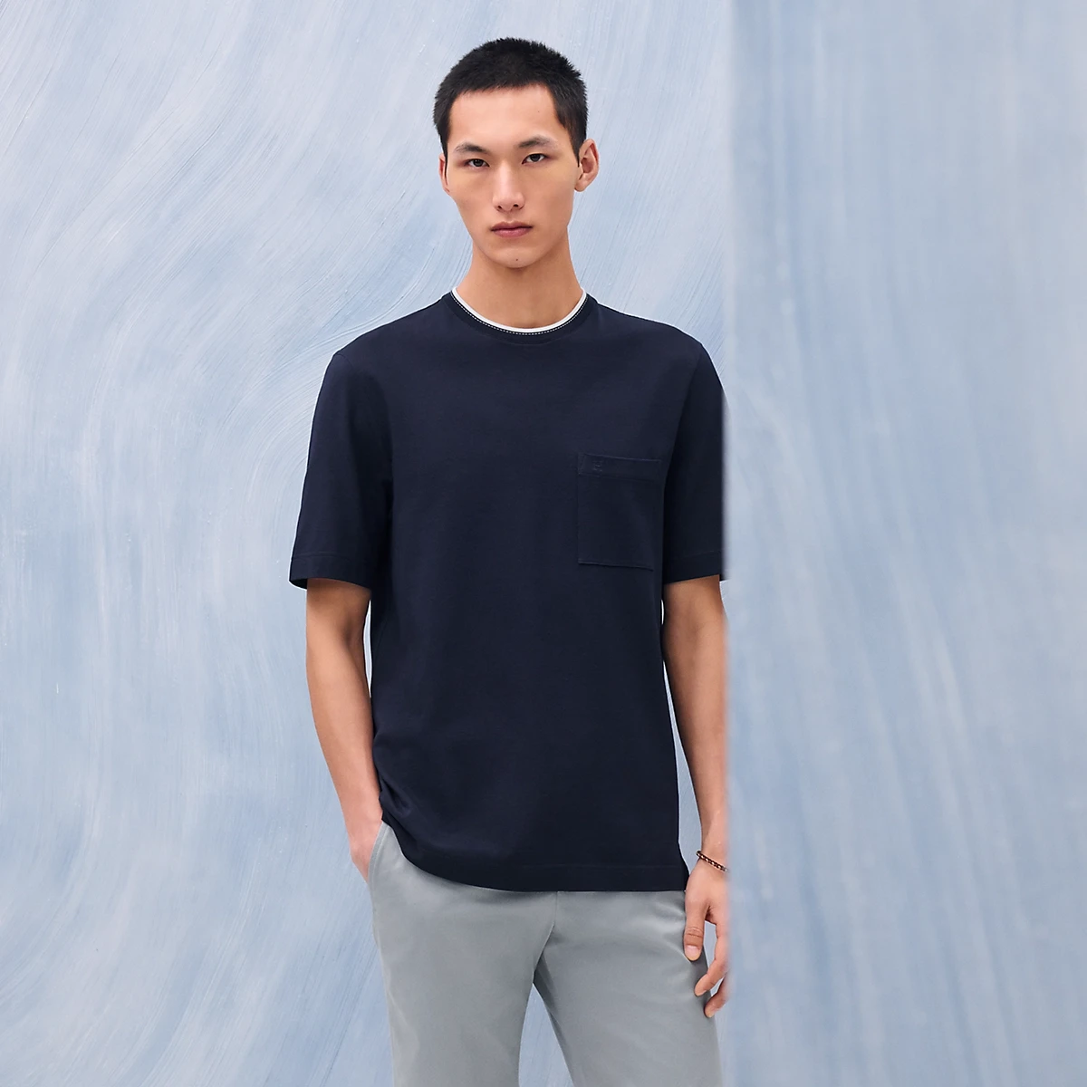 【预售】 爱马仕 25春夏 男士 短袖T恤 T-shirt détail « piqûres sellier » H557970HA01  商品