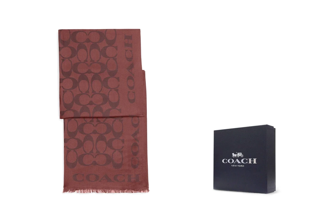 商品[国内直发] Coach|蔻驰 字母印花经典 蚕丝棉围巾披肩 男女同款情侣款 酒红色,价格¥635,第4张图片详细描述