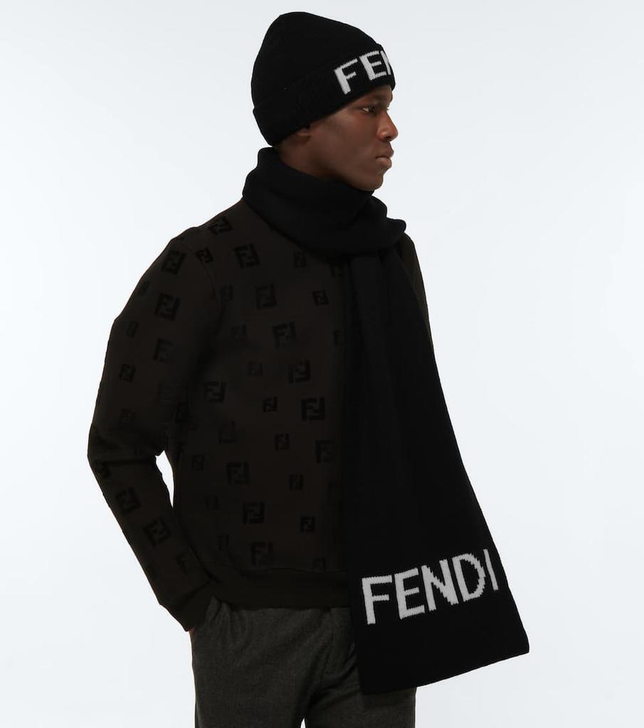 商品Fendi|Logo wool scarf,价格¥2609,第4张图片详细描述