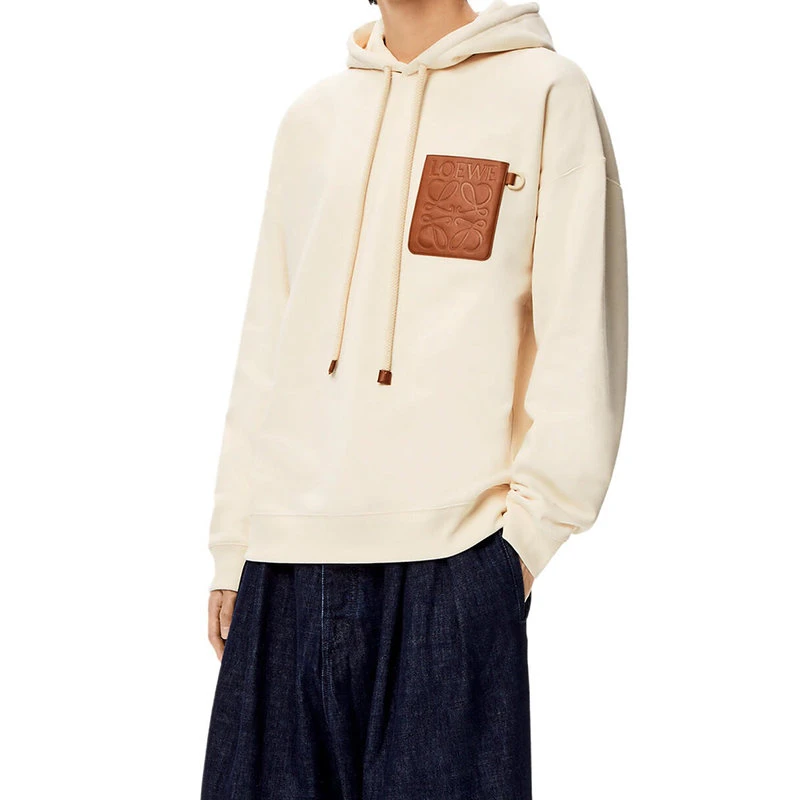 商品Loewe|【预售3-7天】LOEWE/罗意威  男士灰白色棉质抓绒Anagram皮革贴片连帽衫卫衣H526Y25J12-2021,价格¥6431,第5张图片详细描述
